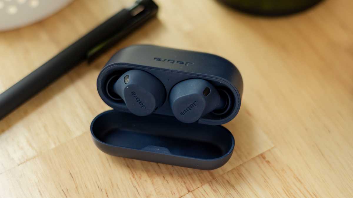 Jabra Elite 8 Active case