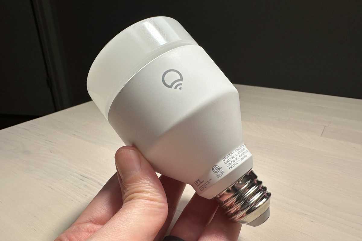 LIFX SuperColor Smart Light A21 detail