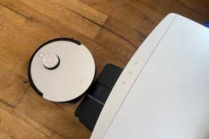 Robot vacuum features that mean you’ll never step in crumbs