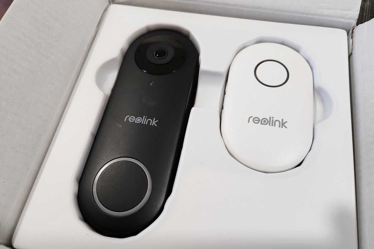 Reolink WiFi doorbell in box