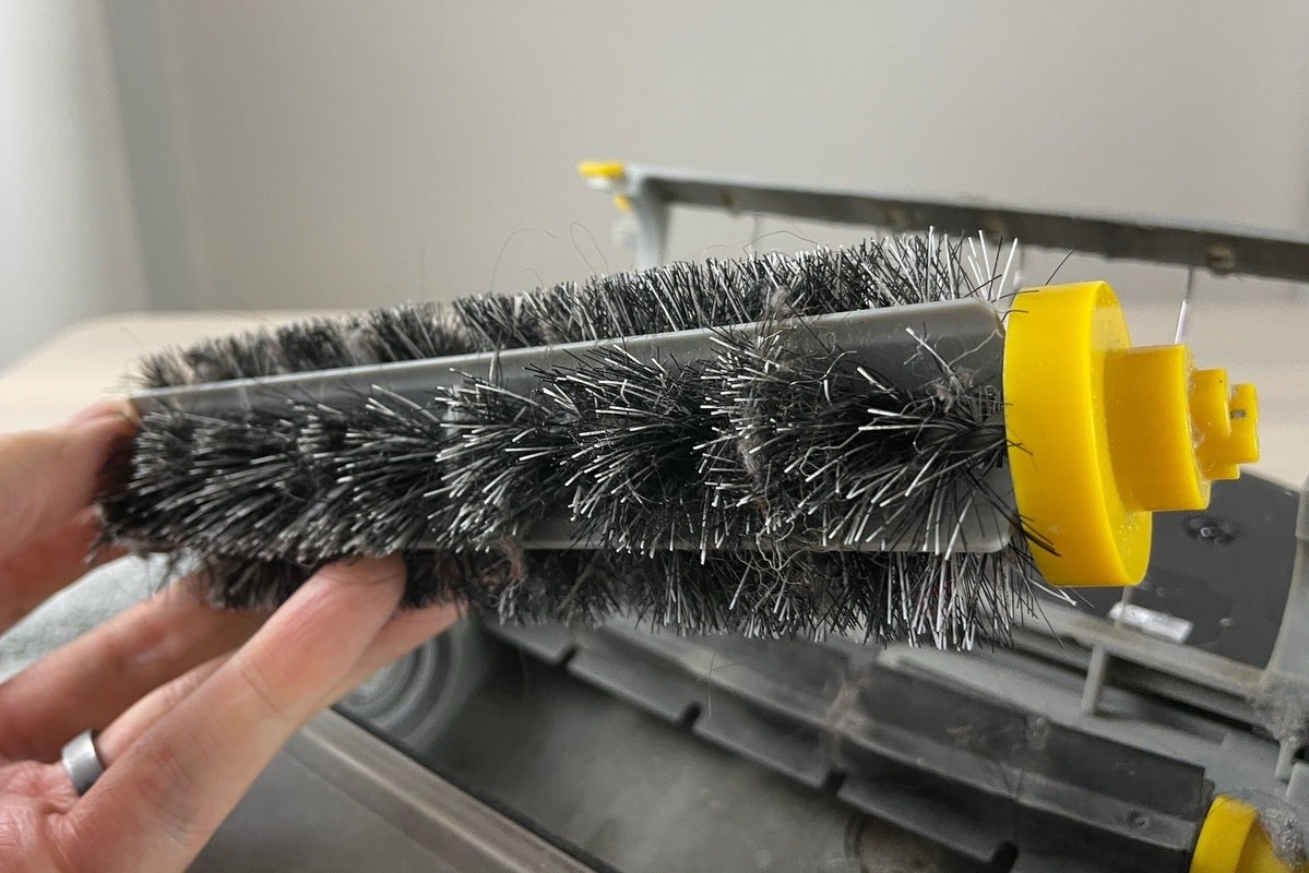 roomba brush cleaned