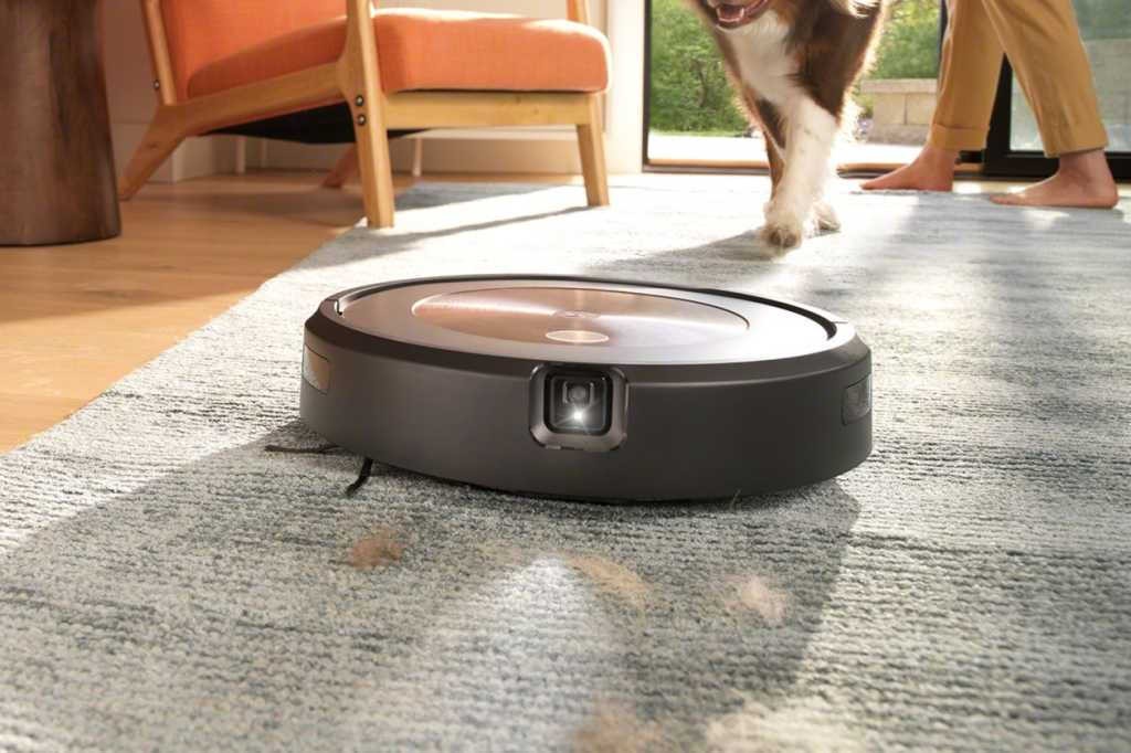 iRobot Roomba j9 camera