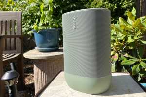 Sonos Move 2 review: An extraordinary indoor/outdoor entertainer