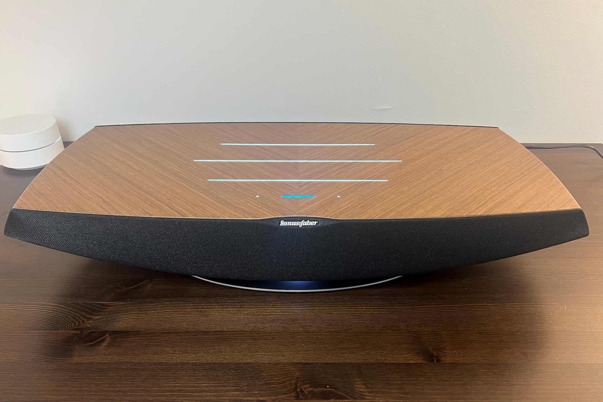 Sonus faber Omnia -- Best high-end Bluetooth speaker