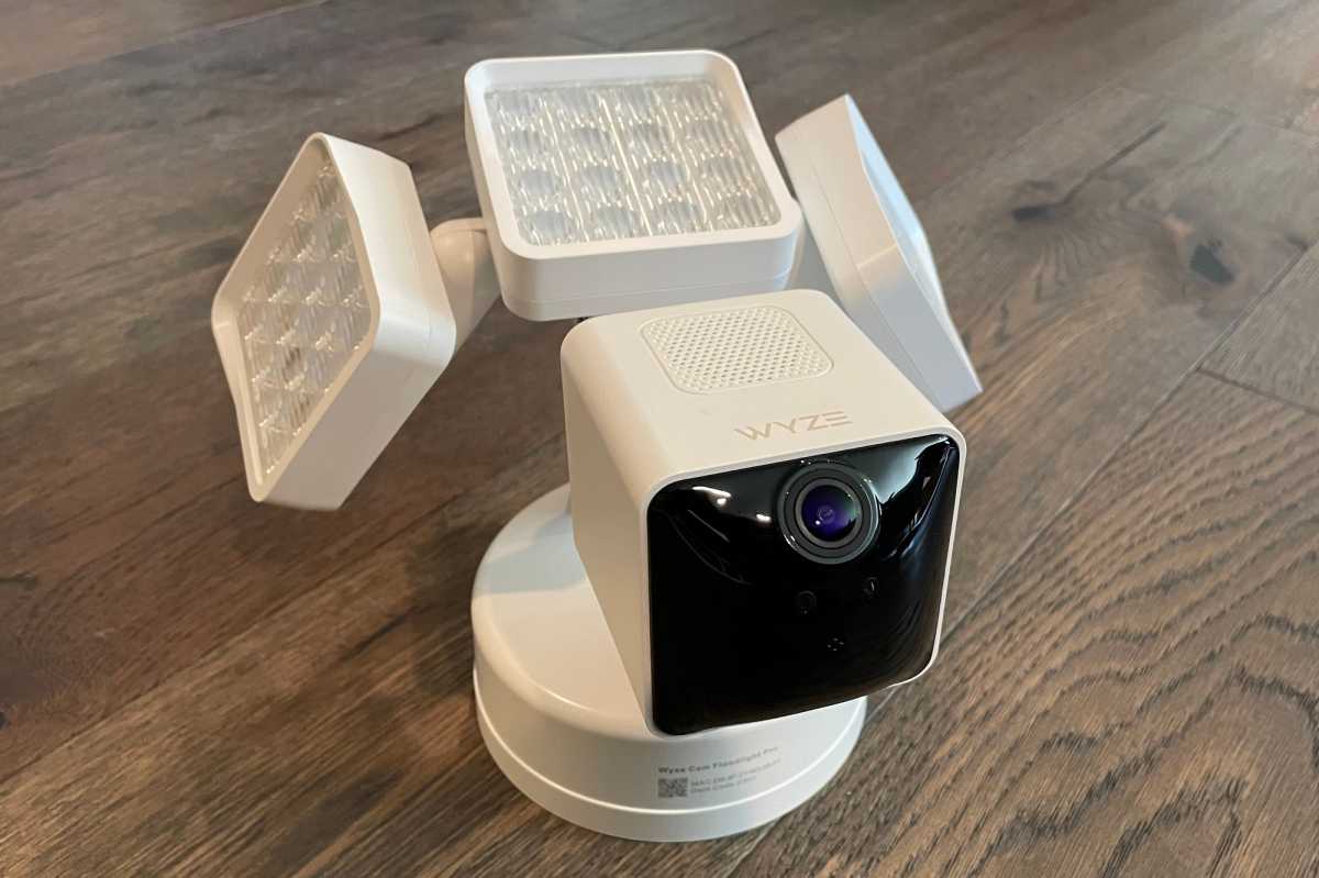 Wyze Cam Floodlight Pro pre-installation